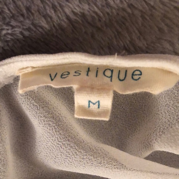 White lace Vestique top size M - Picture 3 of 3
